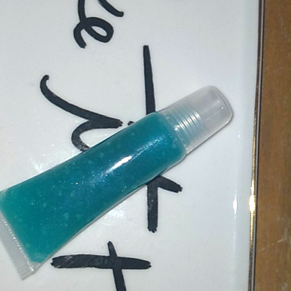 Homemade Vegan cruelty free lip gloss